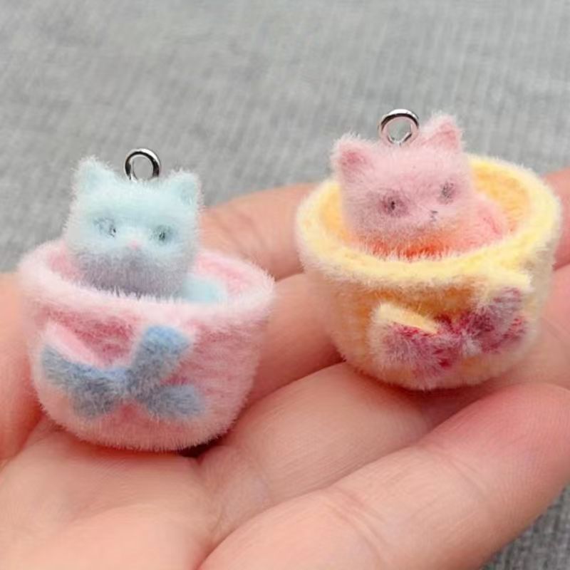 4pcs 3D plush resin cat pendan - Resin 评论和价格